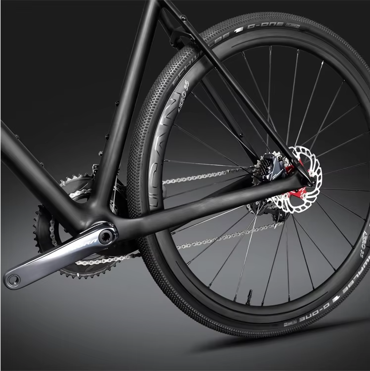 Carbon Innovation: The OEM AC33 Super Light Gravel Bike ( 7 Kg)