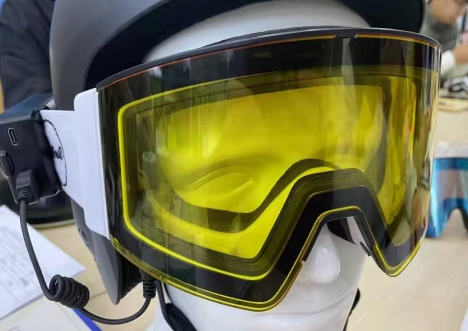 HeatWave Smart Heated Snow Goggles: Ultimate Anti-Fog & UV Protection for Winter Sports