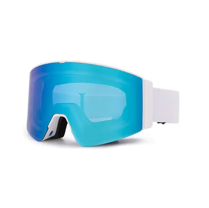 HeatWave Smart Heated Snow Goggles: Ultimate Anti-Fog & UV Protection for Winter Sports